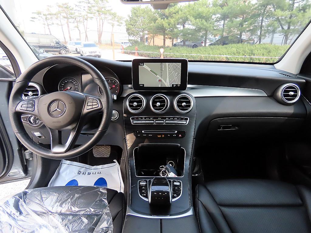 Mercedes-Benz GLC-Class — photo 07