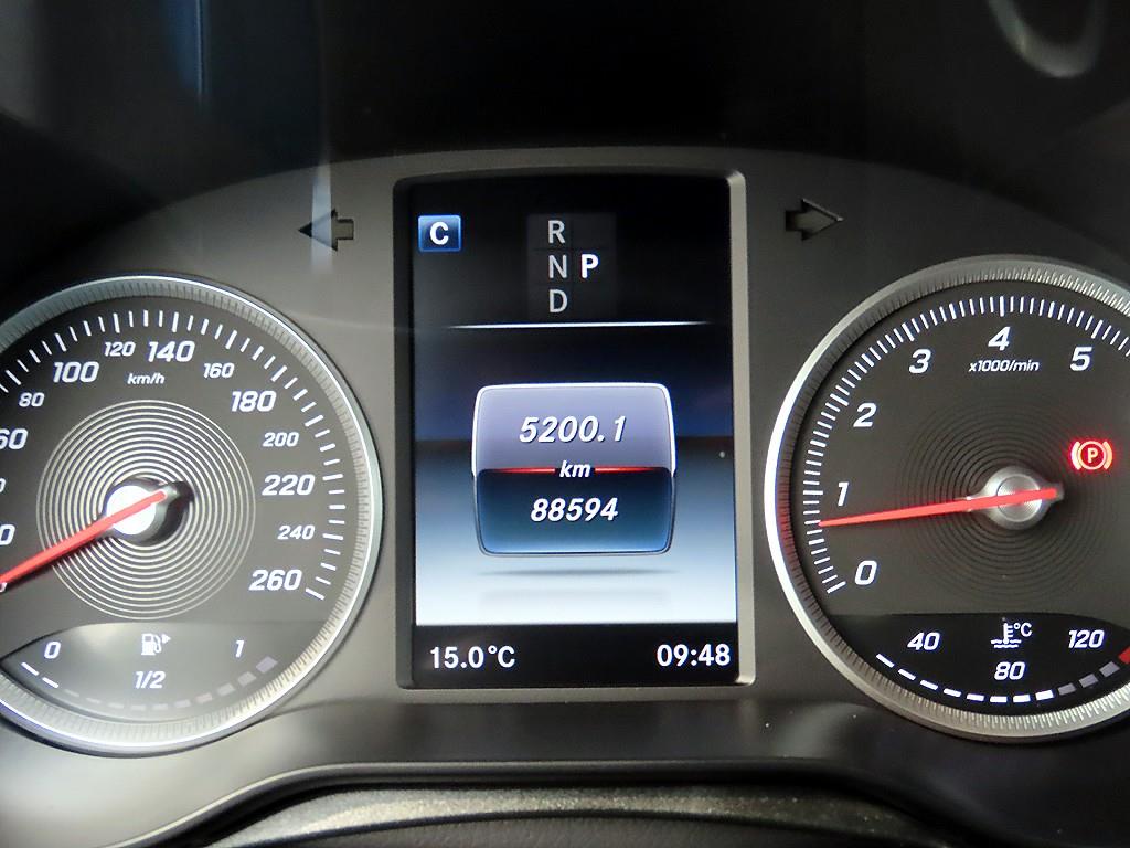 Mercedes-Benz GLC-Class — photo 09