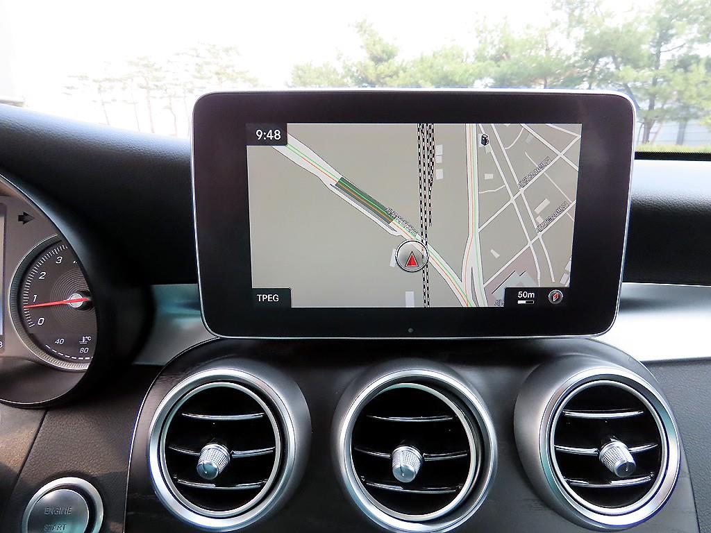 Mercedes-Benz GLC-Class — photo 15