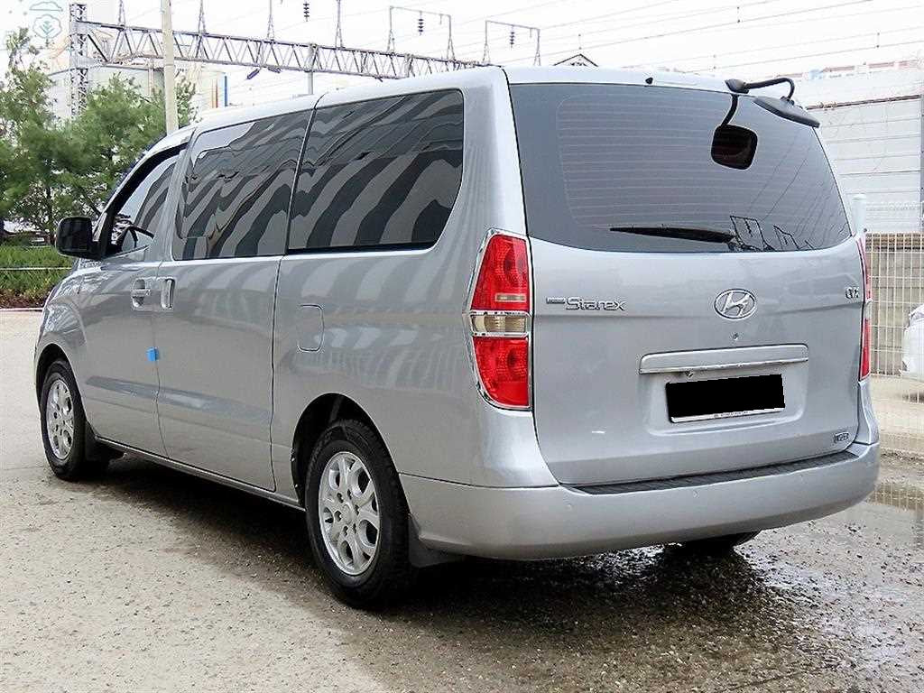 Hyundai Starex — photo 03