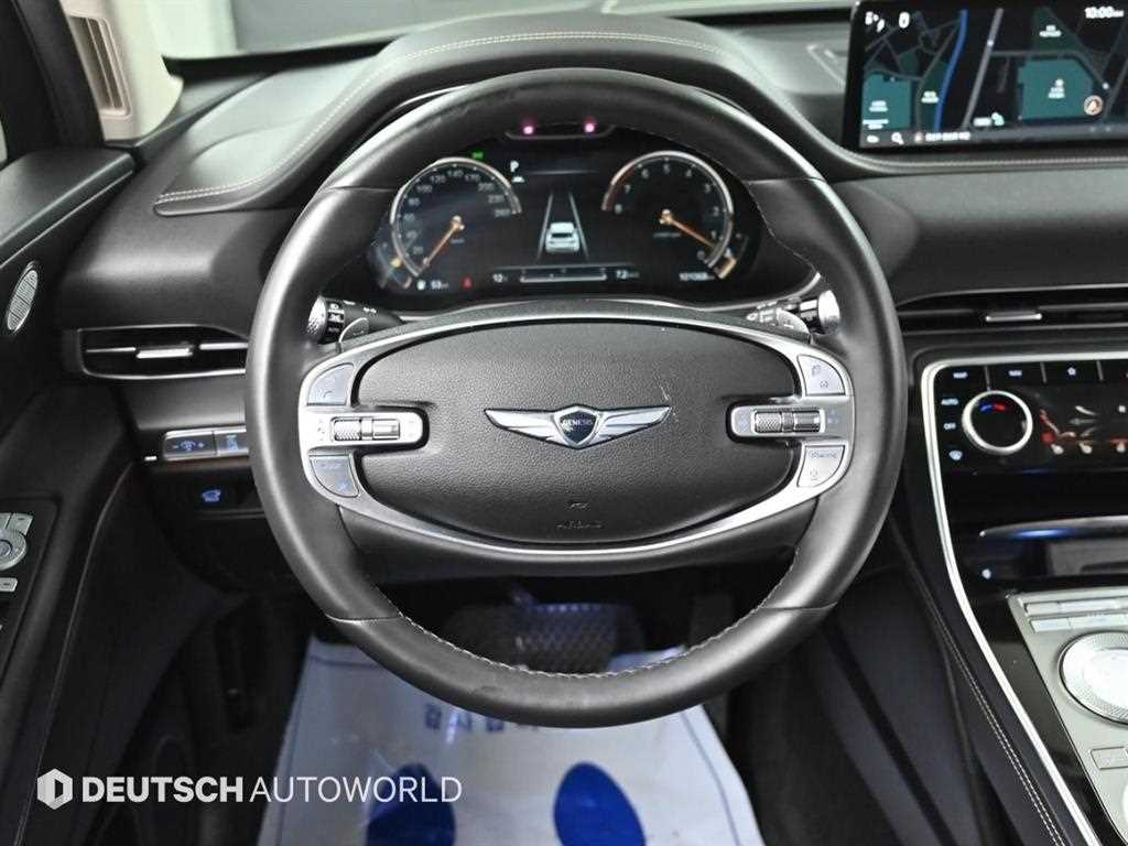Genesis GV80 — photo 13