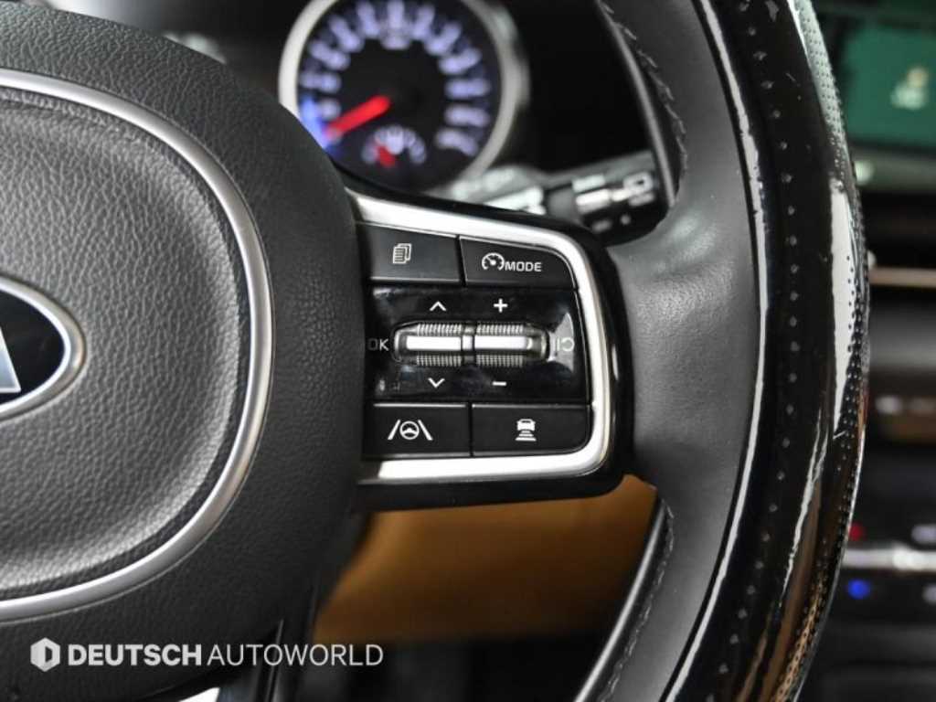 Kia Carnival — photo 06