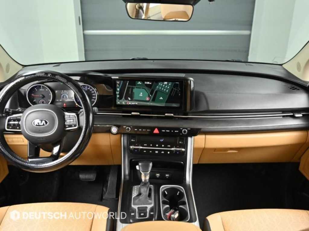 Kia Carnival — photo 07