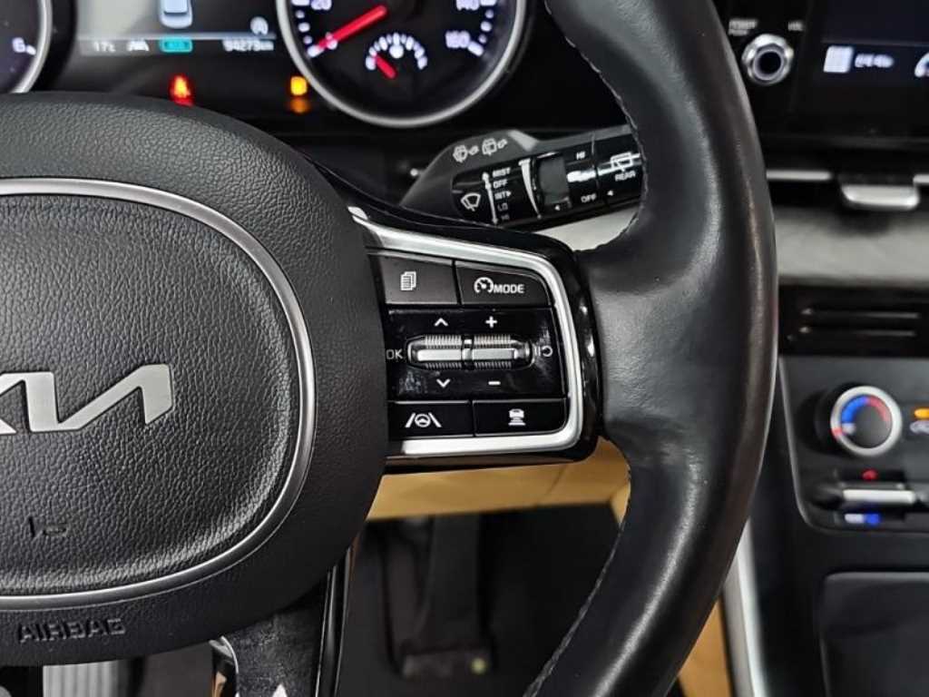 Kia Carnival — photo 07