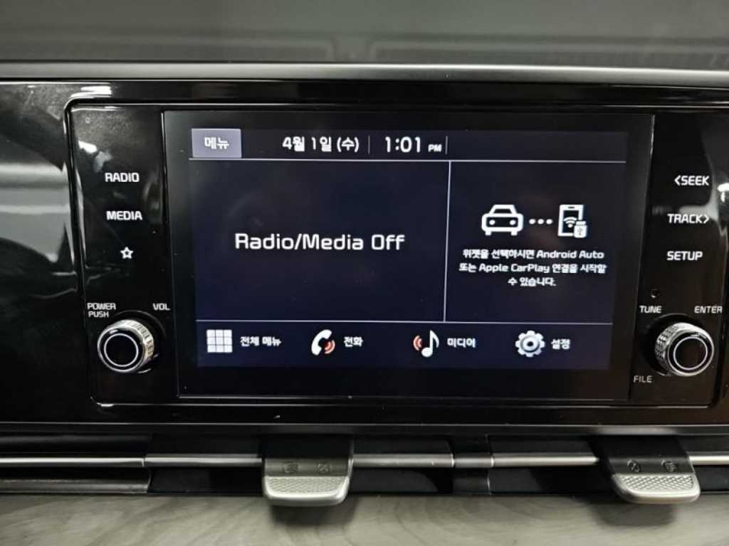 Kia Carnival — photo 10