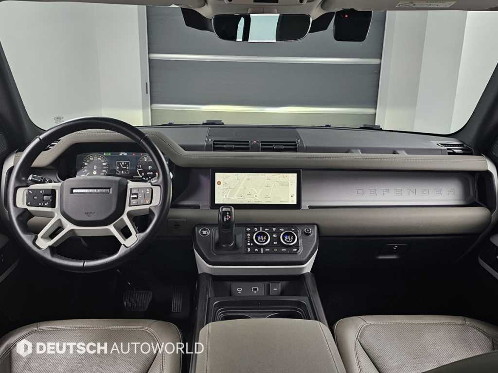 Land Rover Defender — photo 07