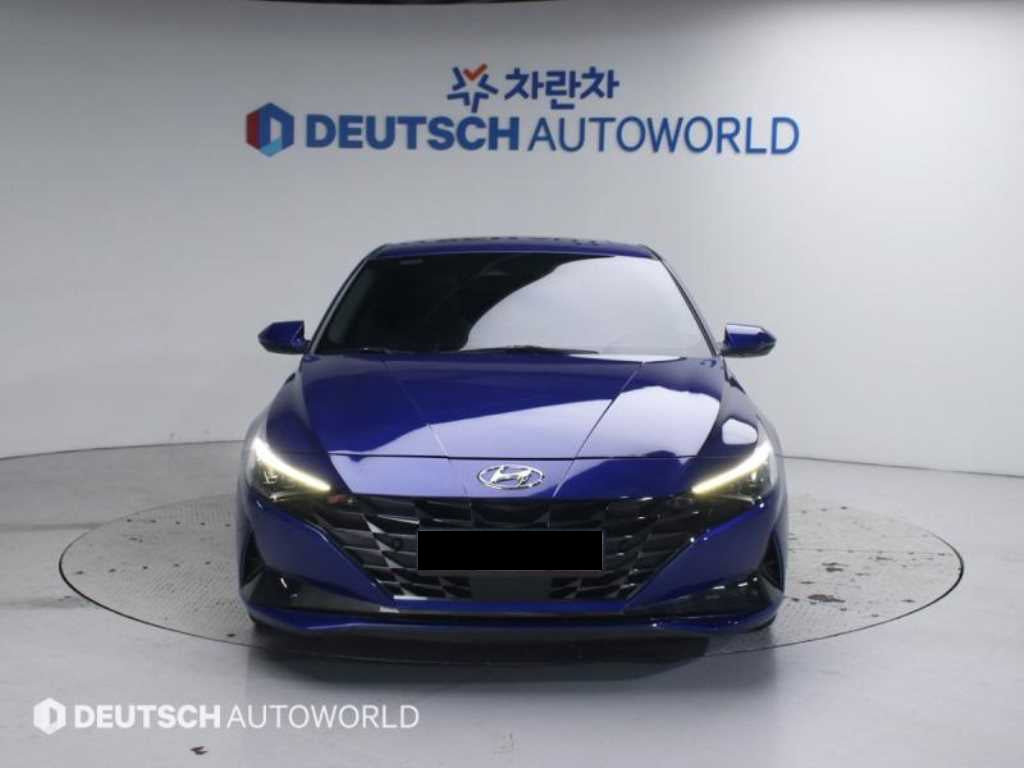 Hyundai Avante — photo 03
