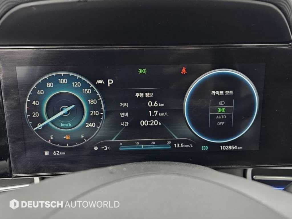 Hyundai Avante — photo 08