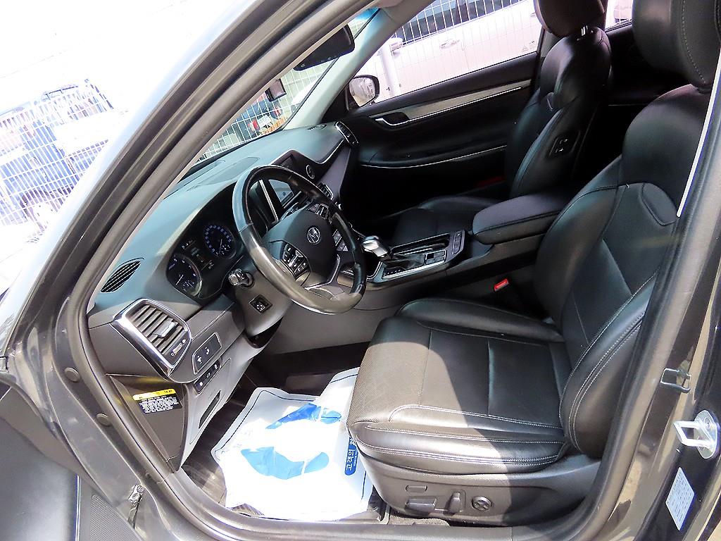 Hyundai Grandeur — photo 05