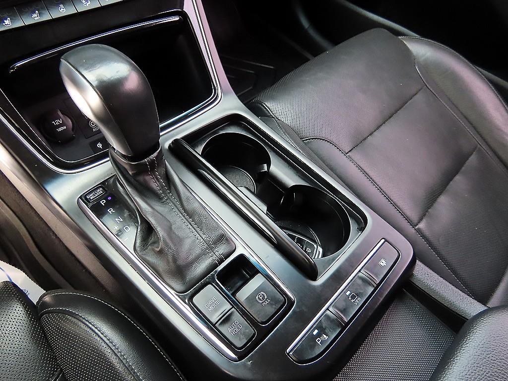 Hyundai Grandeur — photo 10