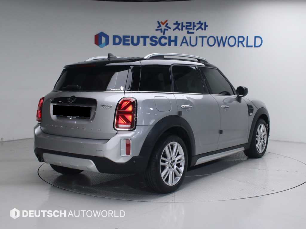 Mini Countryman — photo 02