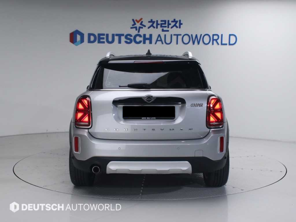 Mini Countryman — photo 04