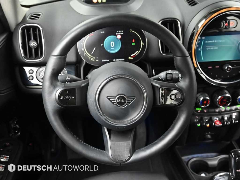 Mini Countryman — photo 13
