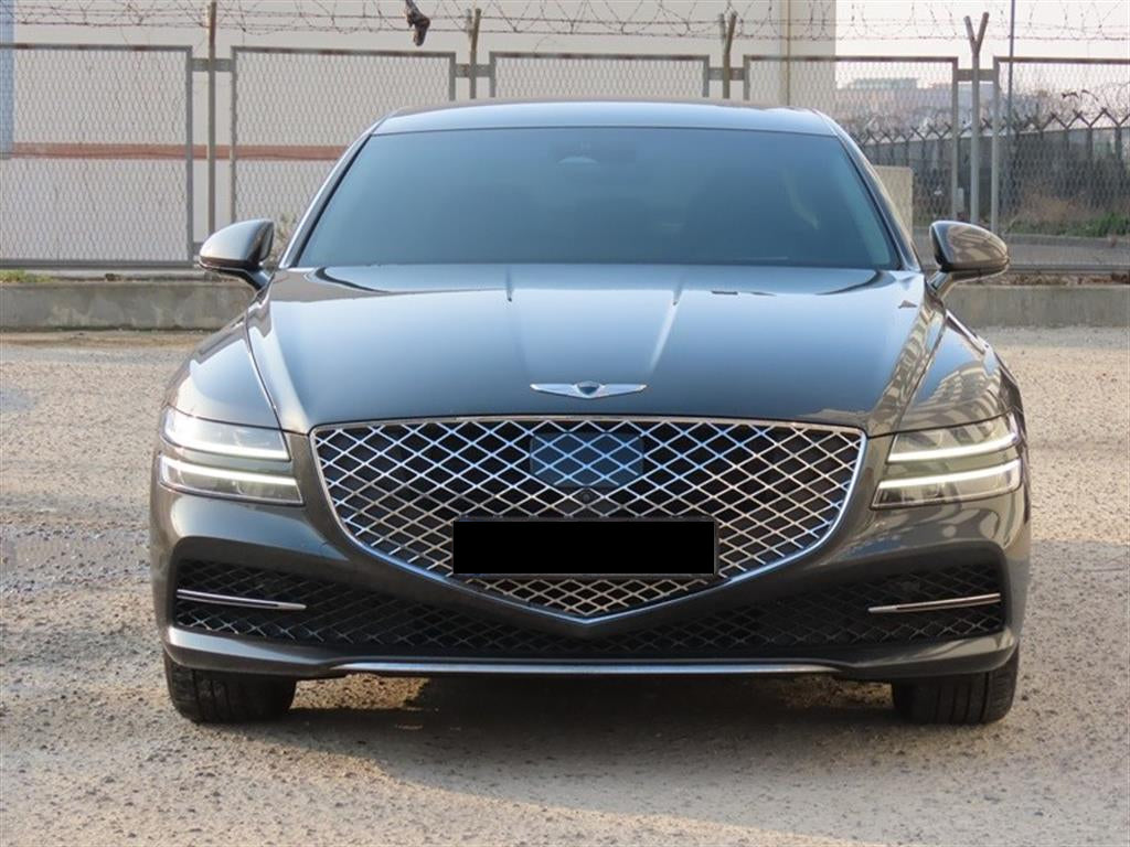Genesis G80 — photo 01