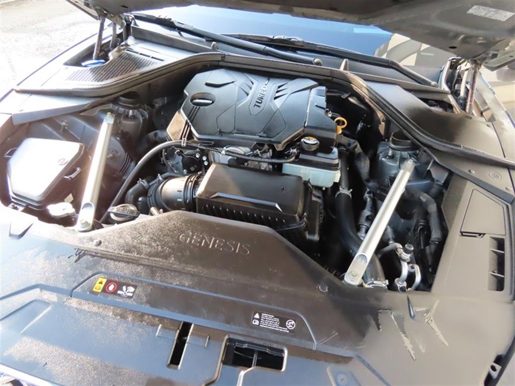 Genesis G80 — photo 19