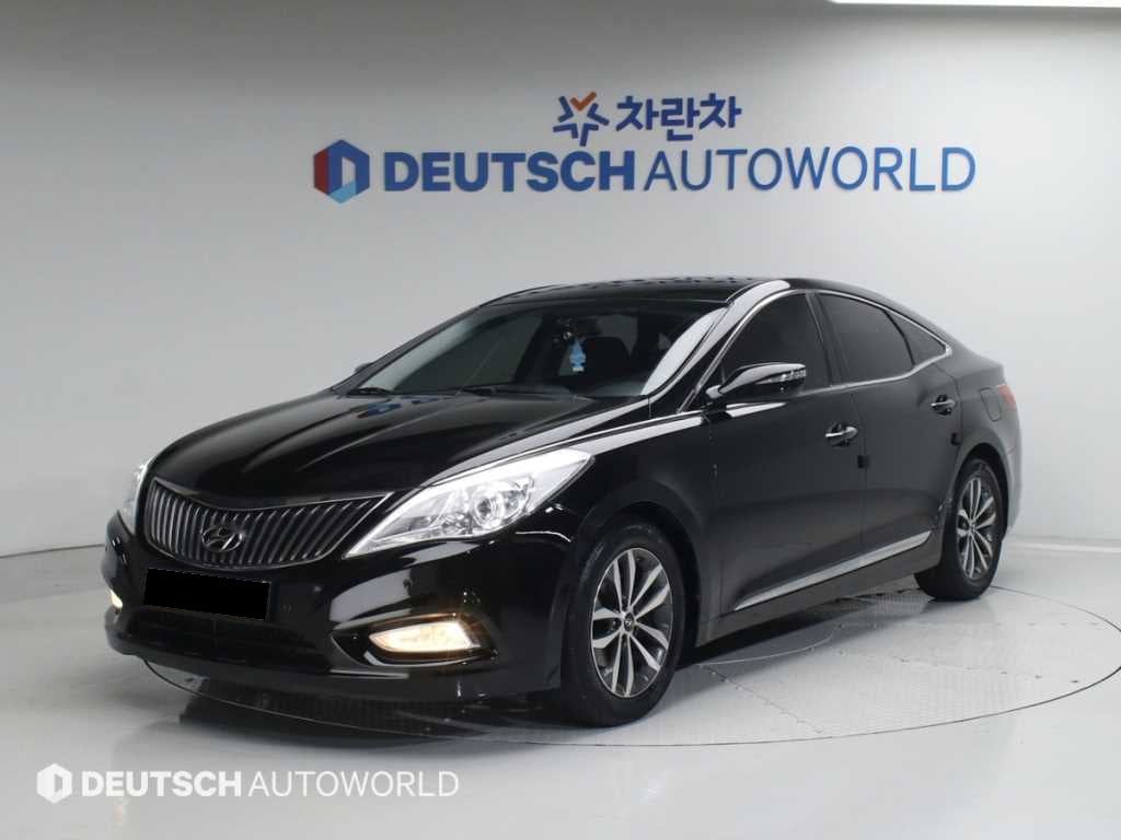 Hyundai Grandeur — photo 01