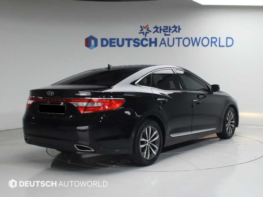 Hyundai Grandeur — photo 02