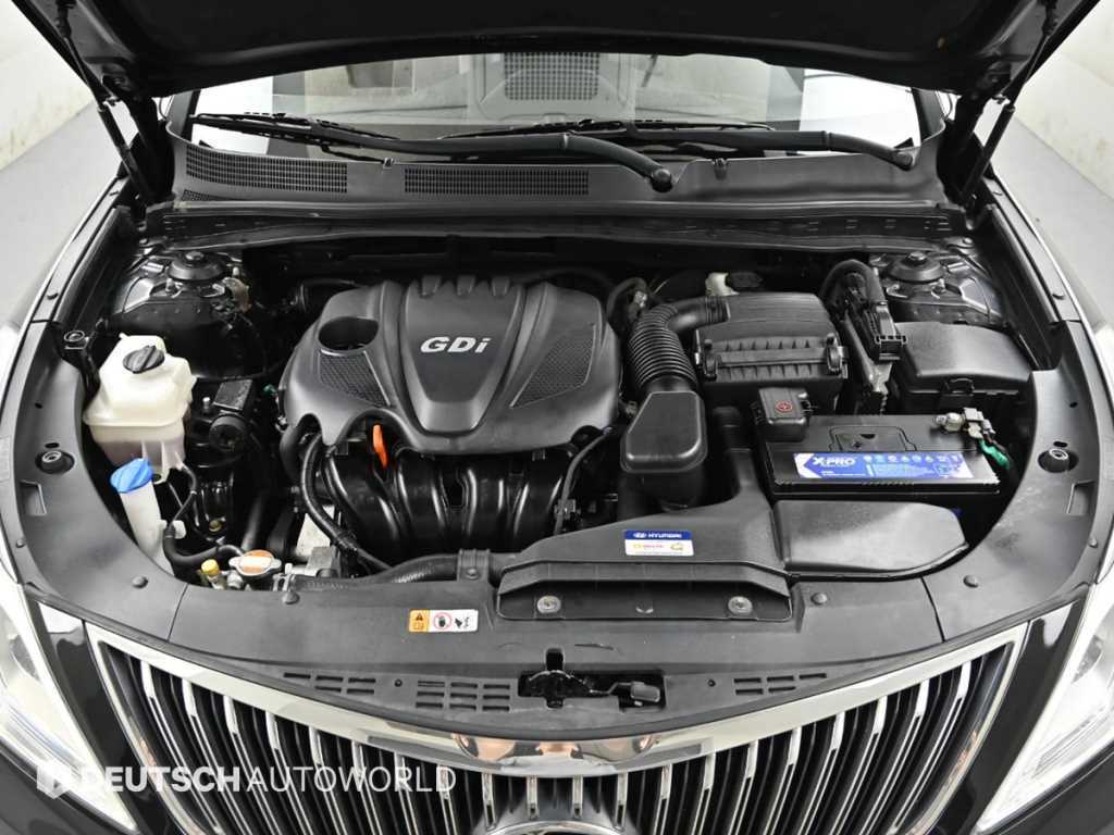 Hyundai Grandeur — photo 06