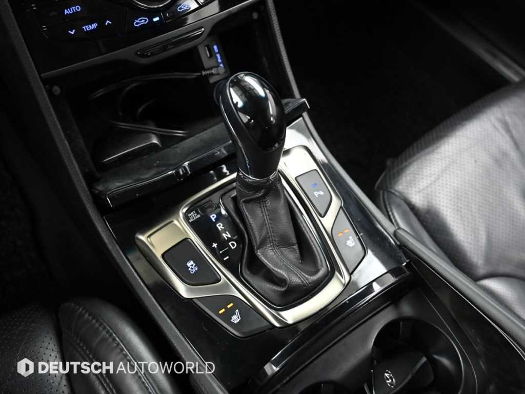 Hyundai Grandeur — photo 09