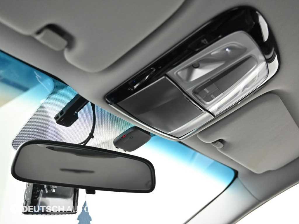 Hyundai Grandeur — photo 18