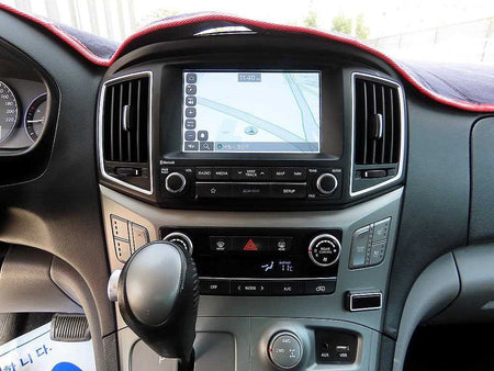 Hyundai Starex — photo 14