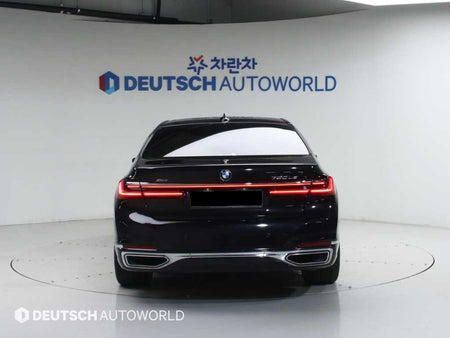 BMW 7-Series — photo 04