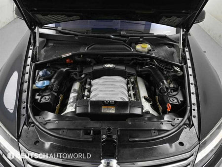 Volkswagen Phaeton — photo 06