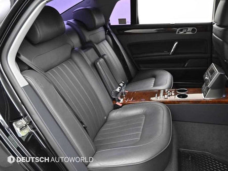 Volkswagen Phaeton — photo 12