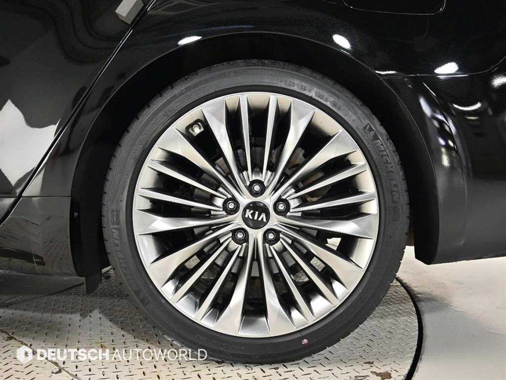 Kia K7 — photo 05