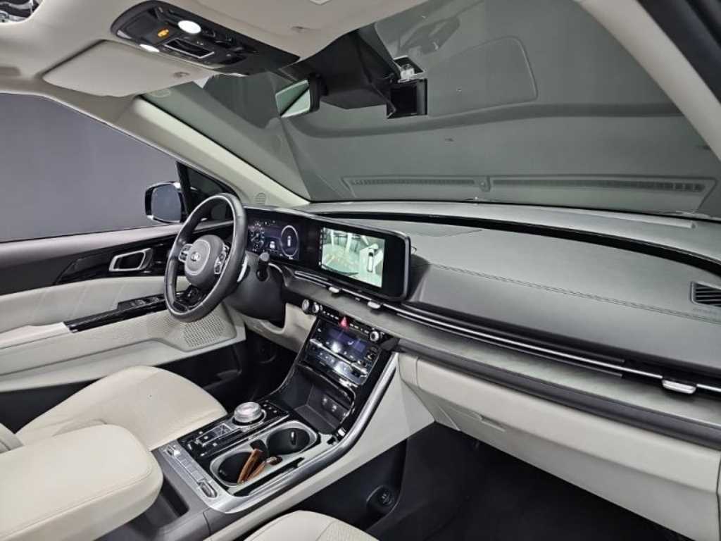Kia Carnival — photo 15