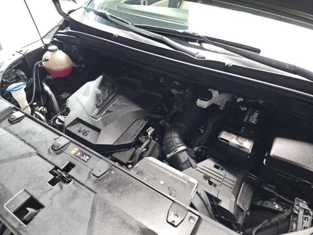 Kia Carnival — photo 19