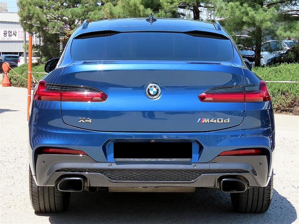 BMW X4 — photo 04