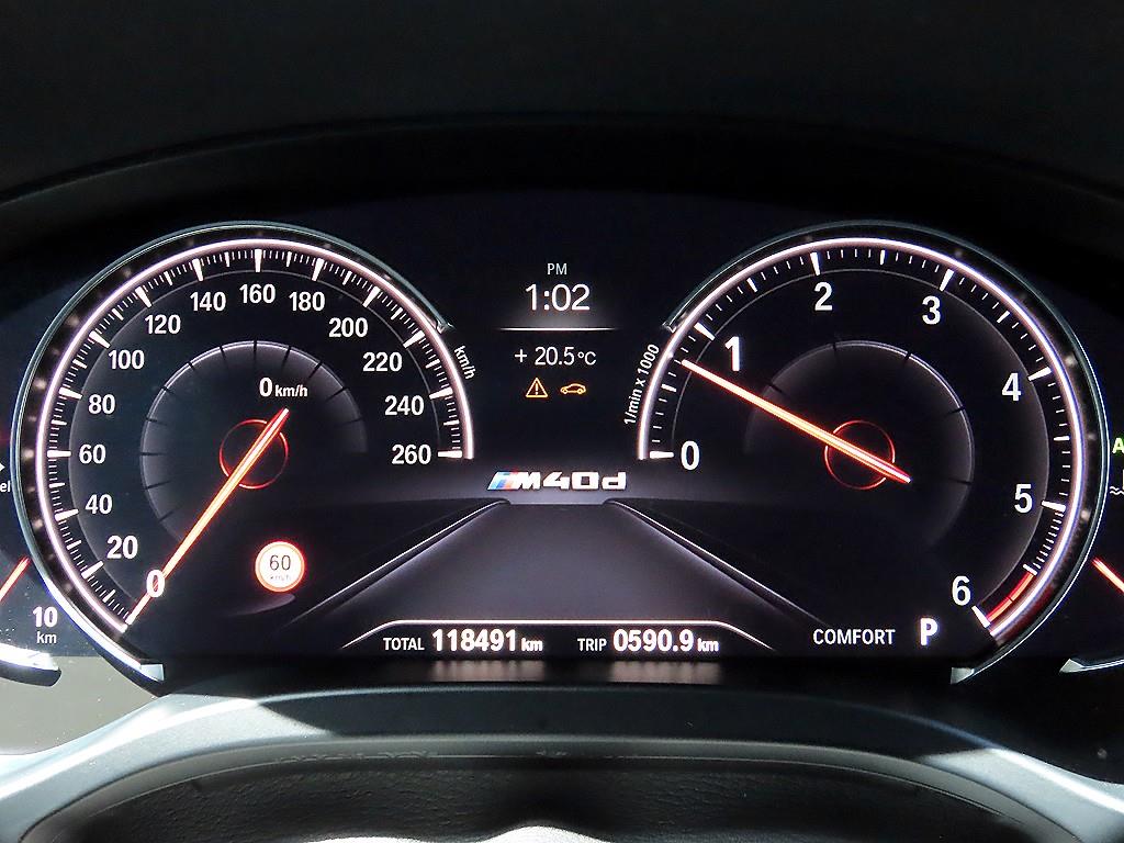 BMW X4 — photo 09