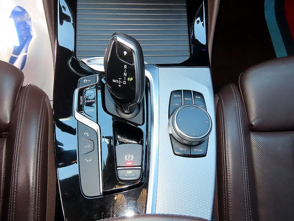 BMW X4 — photo 11