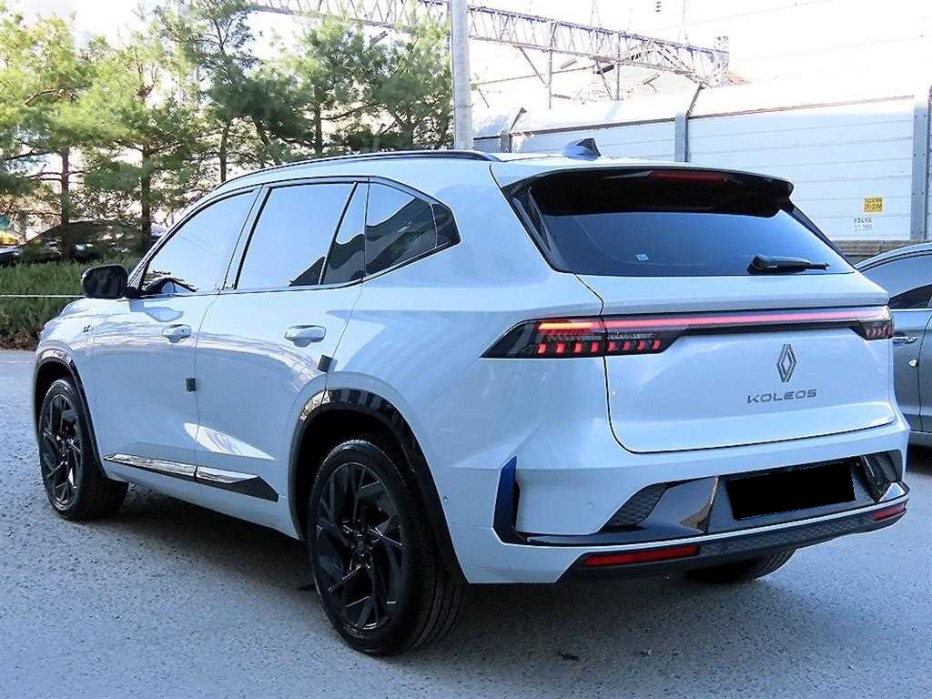 RENAULT Grand Koleos — photo 03