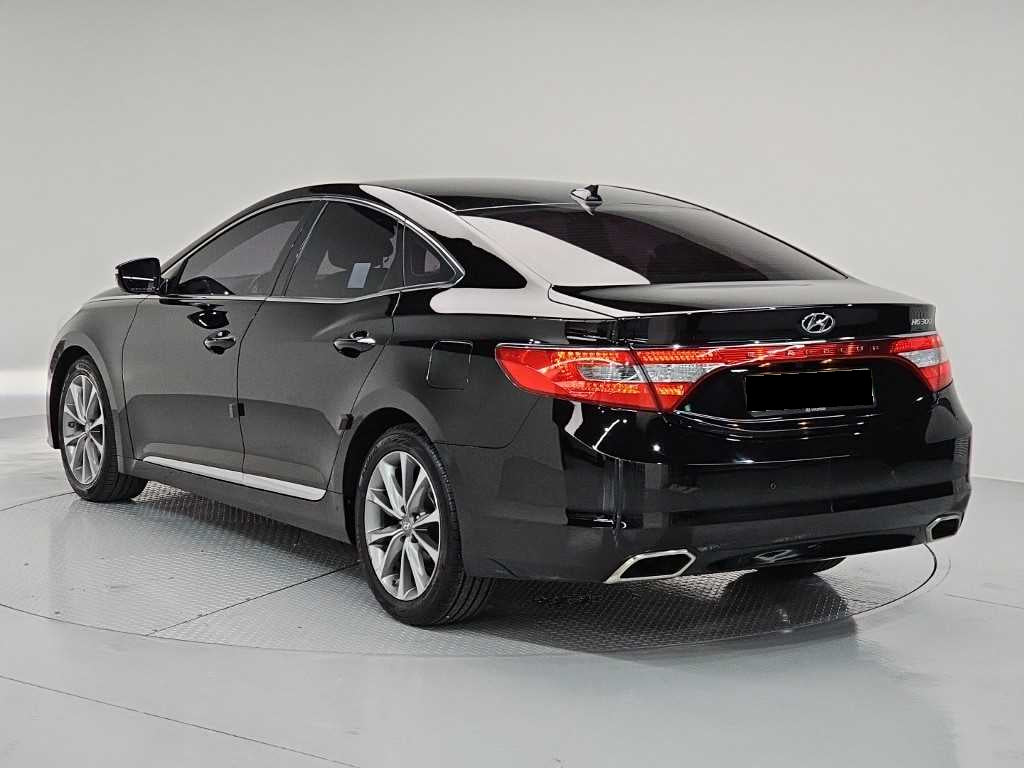 Hyundai Grandeur — photo 06
