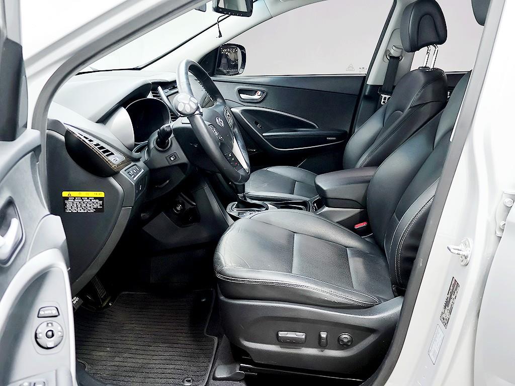 Hyundai Santafe — photo 11