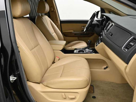 Kia Carnival — photo 10
