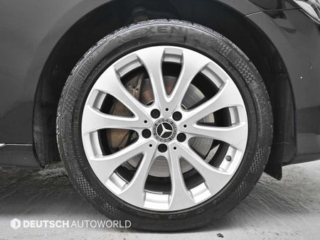 Mercedes-Benz E-Class — photo 05