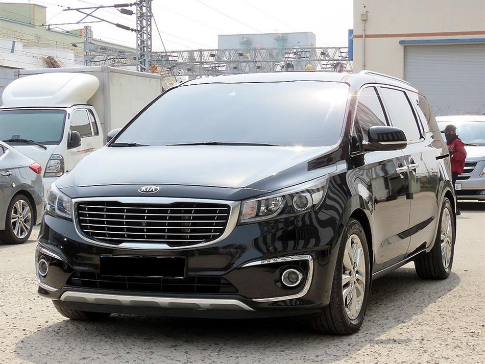 Kia Carnival — photo 02