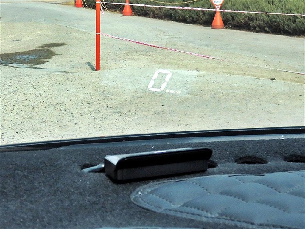 Kia Carnival — photo 11