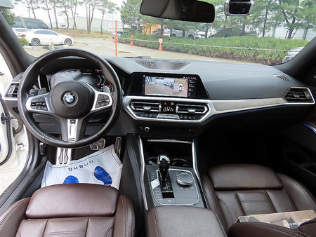 BMW 3-Series — photo 07