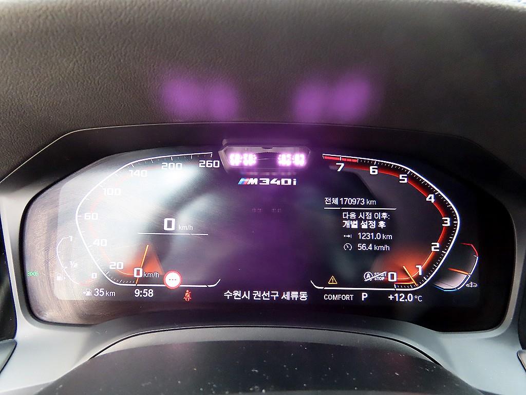 BMW 3-Series — photo 09