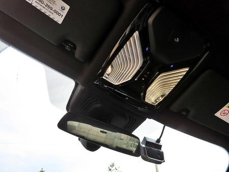 BMW 3-Series — photo 16