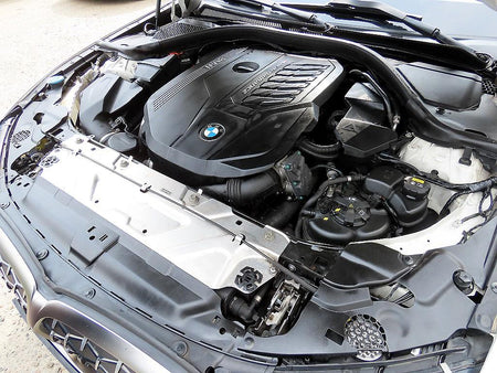 BMW 3-Series — photo 19