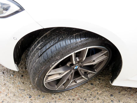 BMW 3-Series — photo 20