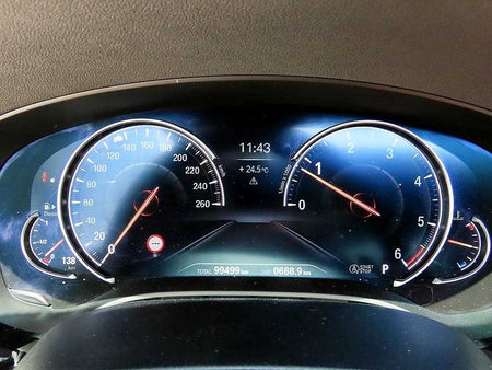 BMW 5-Series — photo 09
