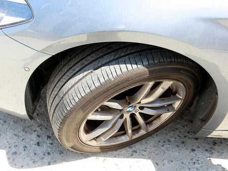 BMW 5-Series — photo 20