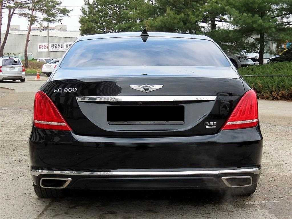Genesis EQ900 — photo 04