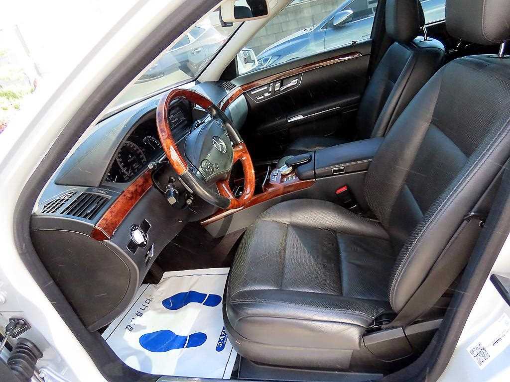 Mercedes-Benz S-Class — photo 05